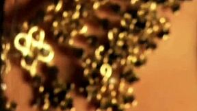 Χορεύω στο ινδικό φεγγάρι με ανατολίτικη μουσική και φυσική χάρη