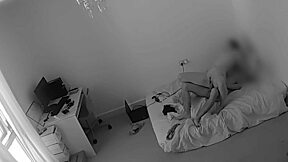 Am prins-o pe iubita mea înșelându-mă cu alt tip