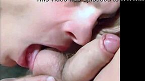 בלונדינית צ'כית וגבר ערל בזיינים פראיים עם חור מלא זרע