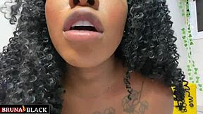 प्रेग्नेंट बेब गाइडेड हैंडजॉब से एक्सप्लोसिव ऑर्गेज्म तक कमांड करती है