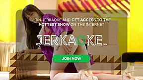 Orgy Asia Seksi Terjadi di Pesta Sekolah Balap