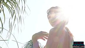 Jay Marie และ Cara Pin เผยโฉมเอเชียเซ็กซี่