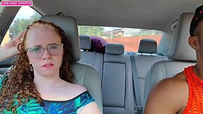 Zamčený v autě s cizincem