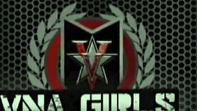 Warum teas Julia Ann den Schwanz von ihrem Mann ohne Erlösung?