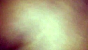 Ebony BBW kričí počas špinavej mokrej pičky a hlavy