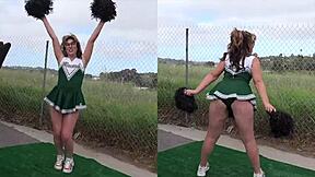 Roxy Summers je horká s rozcuchanými malými 18+ prsy ve fetish scénách