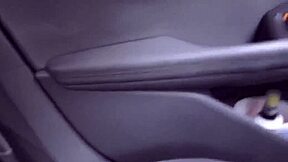 Puteri muda rasa emosi kaki diperawan untuk hari jadi saya