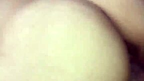 Crystina Rossi upognjena v pesji pozi, jebanje pičke