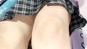 Vi knuller i skjul etter skole med venninne. Hun lar meg fylle henne med sæd fordi hun er beste venninne!