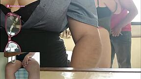 Surovi par pofuka v čakalnici pri zdravniku triosem