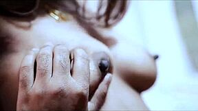 Bintang India Mega Sudipa Das Dikongkek Hardcore dengan Cum Dalam dalam Adegan Liar