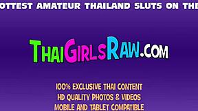 아시안 후커가 힐 신고 블로잡 후 세게 박혀