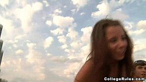 18+ tienermeisje avonturen tijdens spring break vakantie met amateurs