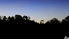 Taboo Teen 18+ Doggystyled di Luar