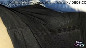 Xxx desi, jeg følger min stedatter og ser hendes søde fisse. Kan du lide det?