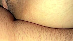 Tietty Misssimran levittää jalat veljelle kuumassa ajellussa toiminnassa