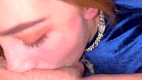 Facefuck intense incroyable finit par une gorge profonde