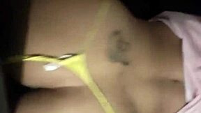 Pratar med granntjejen och vi hamnade i säng!