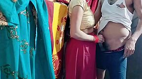 لقاء مؤلم لأخت زوجي الكبيرة في مزرعة حماتها وحدها