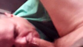 이 남자가 자지를 프로처럼 다뤄