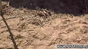 بابتين لاتينيتين جميلتين يمصن وينيكن زملاء برا