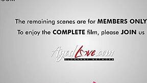 Aku jemput Big Johnny untuk kongkek Claire Knight kuat