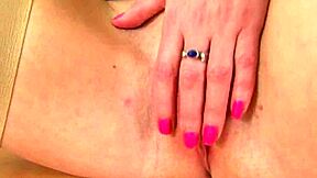 İngiltere'nin En Seksi Olgun Sekreterlerini Çorap ve Naylon İçinde Direnemiyorum, Çok Sıcak