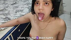 我带漂亮年轻18+女人回家拍摄