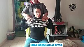 min hede stedsøster overraskede mig og vi kneppede på skjult cam!