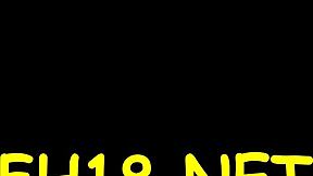 Vezana žena dobi krempito na prostem v bondageu z igračkami in pičko