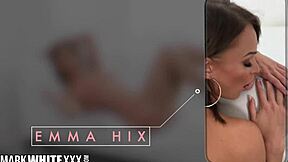 Emma Hix Terima Creampie Berganda POV Split Bersepah