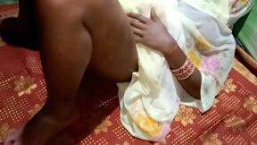 Bhabhi อินเดียร้องครางในเซ็กส์หนักกร้าวเจ็บปวด