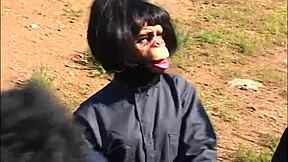 Planète des chattes 1 : Femmes dominent l'avenir avec baise sauvage