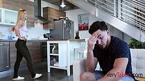 의붓누나 내 고통 이해해? POV 괴물 자지 핥아줘