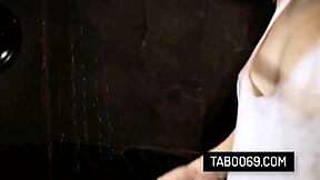 Bezdomovecká mladá kurva Aubrey Sinclair se nechá vyjebat bohatým chlapem