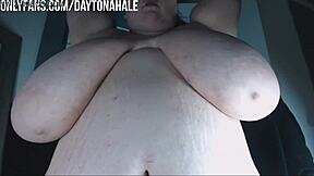 Hvordan drar Daytona Hale med de massive puppene?