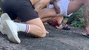 Brasilianske menn jakter på offentlige blowjobs på strender