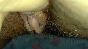 Pizdă mare și clitoris expuse în anime hentai softcore