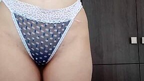 Скандал избухва като мексиканска студентка от UNAM е хваната на скрита камера.