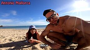 אי פעם אספת קובנית עם תחת גדול מהחוף? רוזי קייג מחכה לפעולה קשה