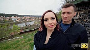 Brunette tua berpayudara besar bikin kesalahan terburuk di cuckold POV