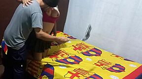 Ik betrap schoonmoeder vingerend in appartement, ze vraagt hulp bij zelfgemaakte sextape 1