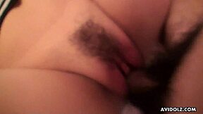 Hey, dengan mulut penuh kontol, Aya Sakuraba cuma bisa mendesah keras!