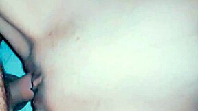 Isteri buka semua lubang kasar semasa seks anal