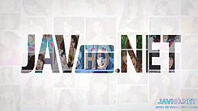 Alice Marie saa valtavan kyrvän tiukkaan pilluunsa eri asennoissa