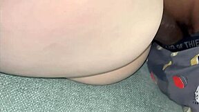 Omg, 19-godišnja bela devojka dobija svoju malu 18+ guzu pičku uništenu od ogromnog BBC-a...