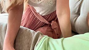 Чукам балдъзата си, докато жена ми е на работа. Истинска руска изневяра с мръсни приказки!