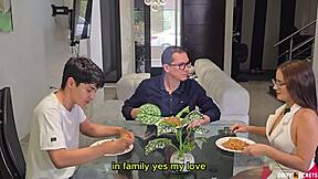 Üvey oğlumla karımı sikmek için anlaşma mı yaptım trans kız arkadaşımı gizlemek için?