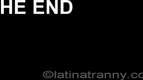 बदसूरत फीमेल ट्रानी और बॉय से थ्रीसम में फेस पर कमशॉट पाती है