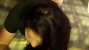 היא התחממת והוא דפק אותה מול הנוכל